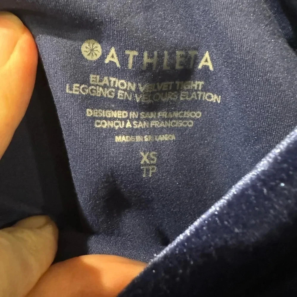 ATHLETA ELATION VELVET TIGHT BLUE SCARO SIZE XS - Picture 8 of 9
